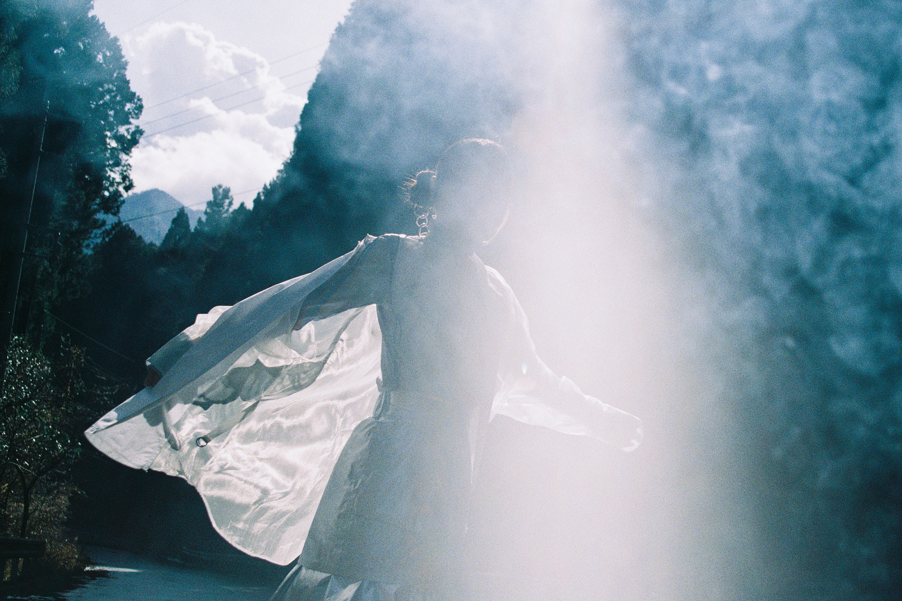 出演：長瀬有花（歌手）